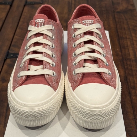 Converse Pink and White Women's Sneakers - Picture 3 of 7